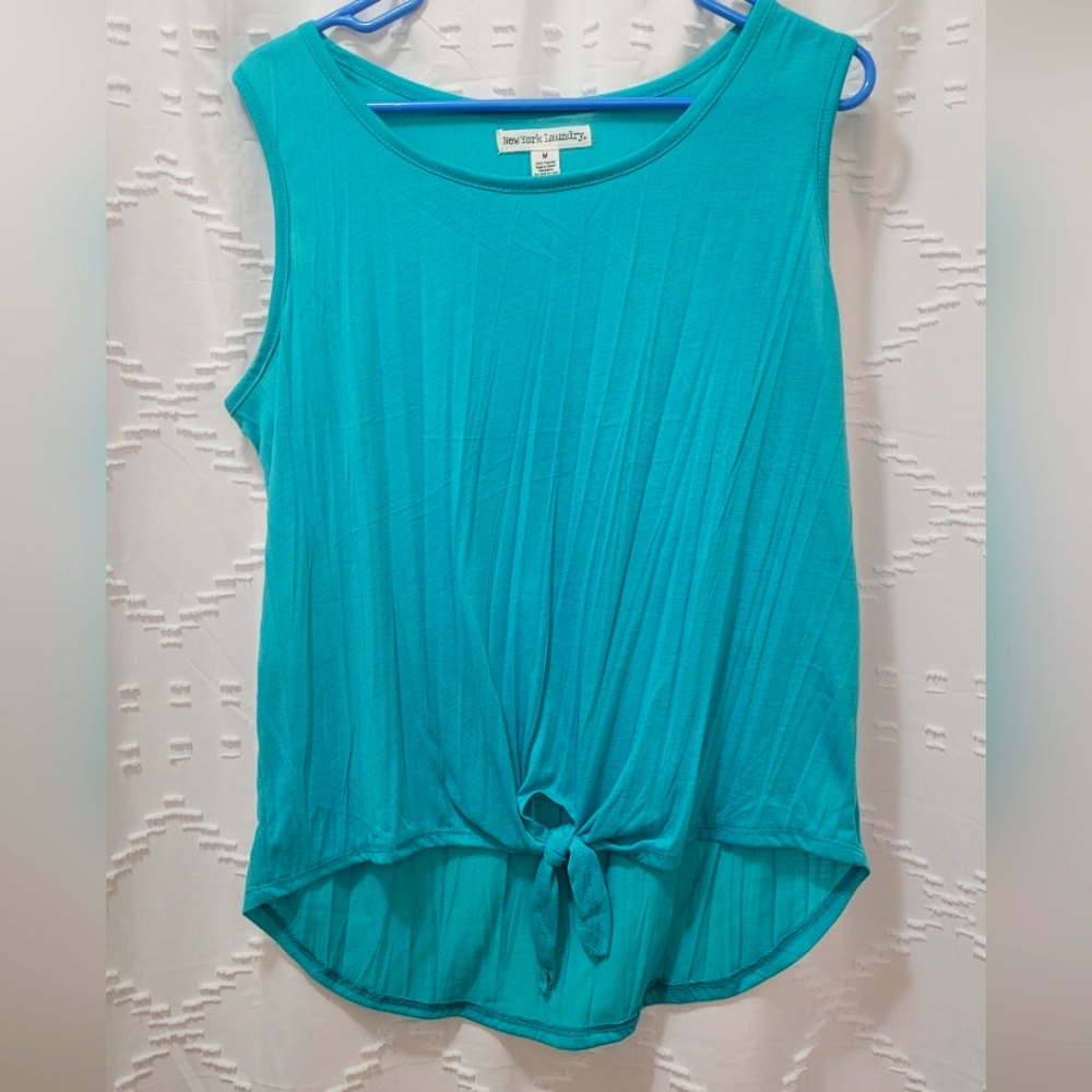 Teal sleevless